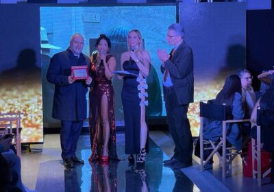 La valenzana Star Event’s e Giuseppe Alfieri premiati per il document film ‘Boxic il pugile anti violenza’ al ‘Fashion Christmas Show’ a Sesto San Giovanni