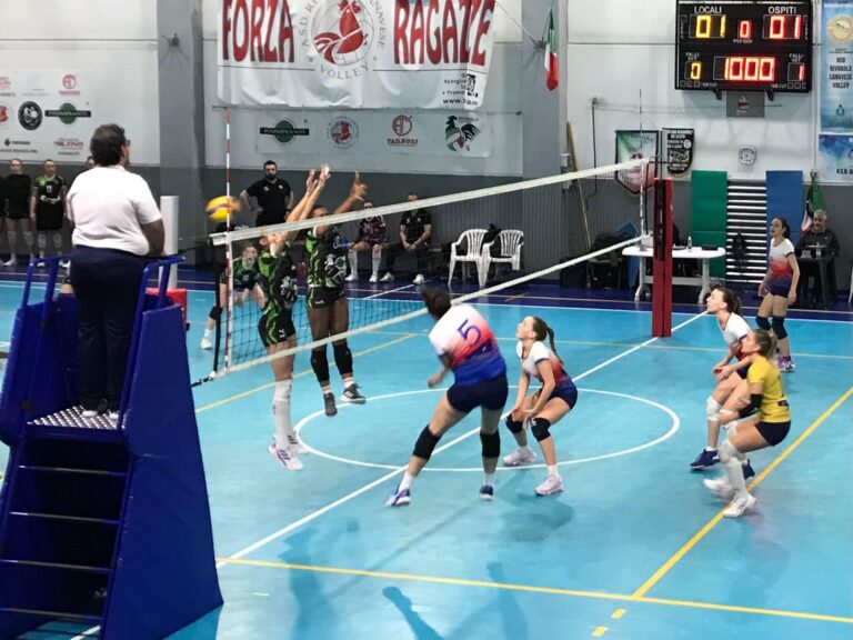 Pallavolo C femminile, ZSCh Valenza chiude il 2024 con il botto