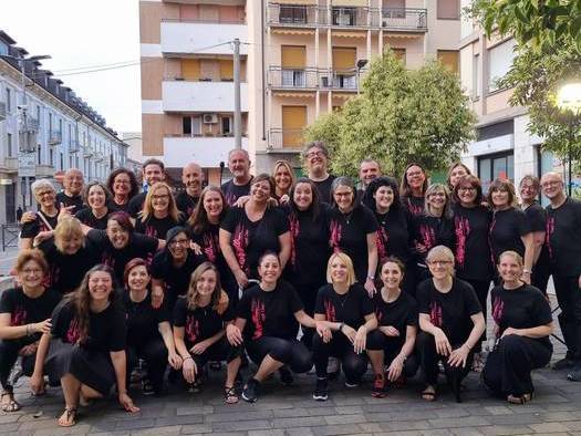 Gambarana, concerto Gospel di raccolta fondi per il tetto della chiesa