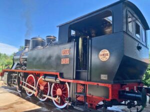 Castelletto Monferrato, restaurata la locomotiva a vapore