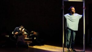 Il Collettivo Senzanumerocivico alla rassegna APRE del Teatro Sociale