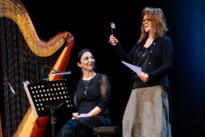 Un Otello verdiano ironico al Teatro Sociale