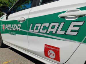 Duro colpo della Polizia Locale di Valenza alle ‘auto fantasma’: avviate 50 radiazioni dal PRA