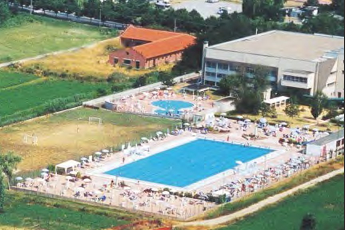 La storia della piscina comunale di Valenza
