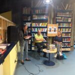 La valigia di Zia Elsa ha aperto ‘Metti una sera in biblioteca con…’
